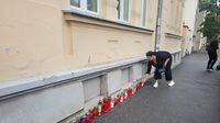 Studenti se opraštaju od ubijene Mihaele