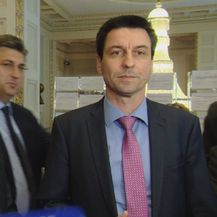 Plenković uletio dvojcu iz HRAST-a (Foto: Dnevnik.hr)