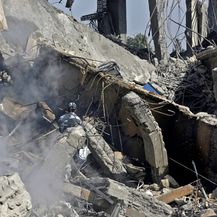 Uništena sirijska postrojenja (Foto: AFP) - 5