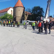 Pripreme za skidanje sjevernog tornja zagrebačke katedrale