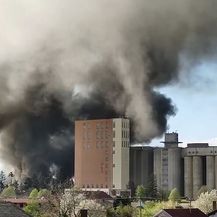 Požar tvornice u Valpovu