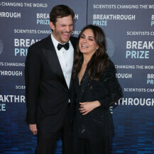 Mila Kunis i Ashton Kutcher na svečanom događanju Breakthrough Prize u Los Angelesu - 6