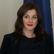 Sanja Musić Milanović ljubiteljica je elegantnih kompleta u crnoj boji