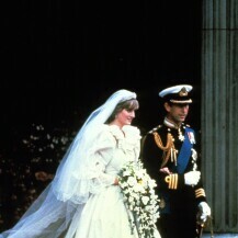 Princeza Diana i tada princ Charles na vjenčanju