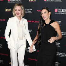 Demi Moore i Melanie Griffith na gala večeri 'An Unforgettable Evening' u Los Angelesu
