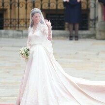 Catherine Middleton nosila je vjenčanicu modne kuće Alexander McQueen