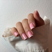 Soft french manikura