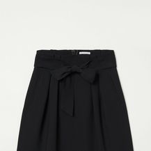 H&M mini suknja A kroja, 185 kn