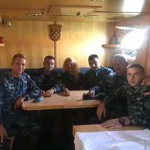Obalna straža spasila Britanku koja je pala s kruzera (Foto: MORH) - 2