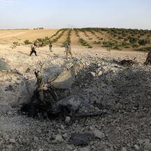 Džihadisti srušili zrakoplov sirijskog režima (Foto: AFP) - 2