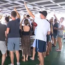 Nepridržavanje mjera na trajektu - 1