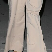 Eva Longoria u prozirnim natikačama s visokom potpeticom