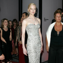 Nicole Kidman 2004. u haljini modne kuće Gucci