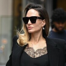 Angelina Jolie uvijek privlači poglede