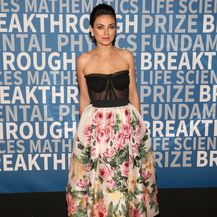 Mila Kunis na dodjeli nagrada Breakthrough Prize 2018+ - 1