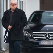 Skupocjeni automobil seoskog župnika (Foto: Dnevnik.hr) - 1