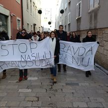 Prosvjed foruma žena SDP-a u Zadru (Foto: Šime Vičević)