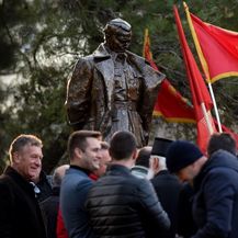 Otkrivanje spomenika Josipu Brozu Titu u Podgorici (Foto: AFP) - 5
