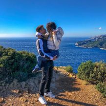 Duje Ćaleta Car, Adriana Đurđević (FOTO: Instagram)