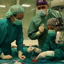 Prva transplantacija rožnice u KBC-u Split - 3