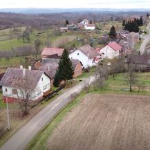 Posljedice potresa u selu Strašnik u blizini Petrinje - 3