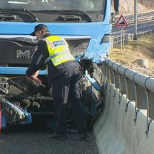 U nesreći na A6 poginule dvije osobe - 1