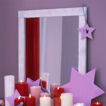 Božićno dekoriranje doma u ružičastoj boji