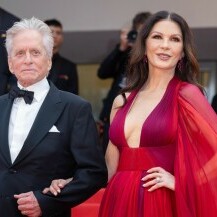 Catherine Zeta-Jones (55) točno je 25 godina mlađa od Michaela Douglasa