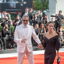 Jeff Goldblum (72) već je deset godina u braku s Emilie Livingstone (41)