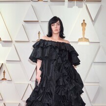 Billie Eilish u Gucciju na Oscarima 2022.