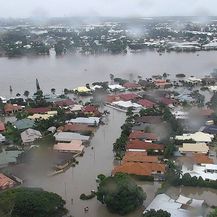 Poplave u Australiji (Foto: Handout / QUEENSLAND FIRE AND EMERGENCY SERVICES / AFP)