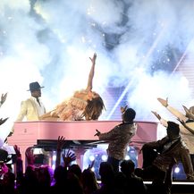 Jennifer Lopez i Ne-Yo (Foto: Getty Images)