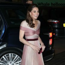 Catherine Middleton u Gucci haljini koja je mamila poglede
