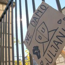 Plakat na ulazu u Uljanik (Foto: Dnevnik.hr)