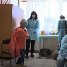 Sanja Musić Milanović i dalje cijepi Petrinjce - 1