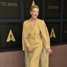 Cate Blanchett u žutom odijelu