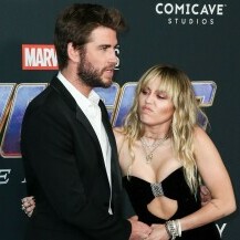 Neugodan trenutak između Liama Hemswortha i Miley Cyrus na filmskoj premijeri