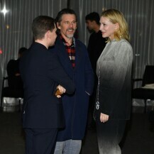 Cate Blanchett u traper odijelu Lutza Huellea - 3