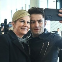 Kolinda Grabar Kitarović na dočeku rukometaša u zračnoj luci