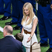 Ivanka Trump na Super Bowlu - 4