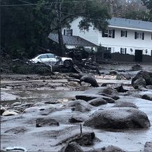 Poplave i odroni u južnoj Kaliforniji (Foto: AFP)