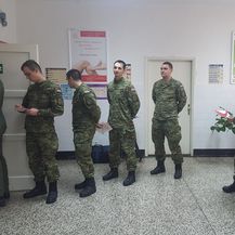 Vojnici se odazvali na akciju upisa u Hrvatski registar dobrovoljnih darivatelja krvotvornih matičnih stanica (Dnevnik.hr)