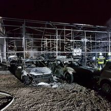 Požar u Strmcu Samoborskom uništio automobile (Foto: Facebook Vatrogasna zajednica Sv. Nedelje) - 5