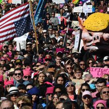 Prosvjed protiv Trumpa u Los Angelesu (Foto: AFP)
