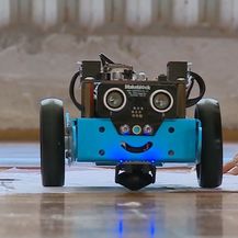 Knjižnica i robotika mogu zajedno (Foto: Dnevnik.hr) - 2