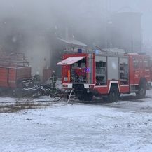 Požar u skladištu u Sloboštini kod Požege (Foto: A. M./034portal.hr) - 7