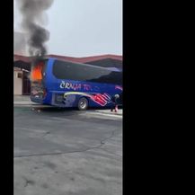 Zapalio se autobus u Vukovaru - 3