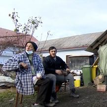 Prva ovogodišnja beba rođena na potresnom području - 1