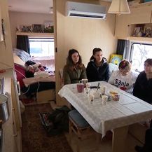 Kako obitelj živi u kontejneru? - 5