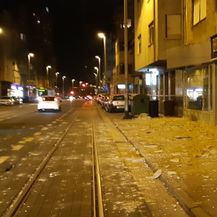 Vatrogasci uklanjaju opasne dijelove fasade - 4